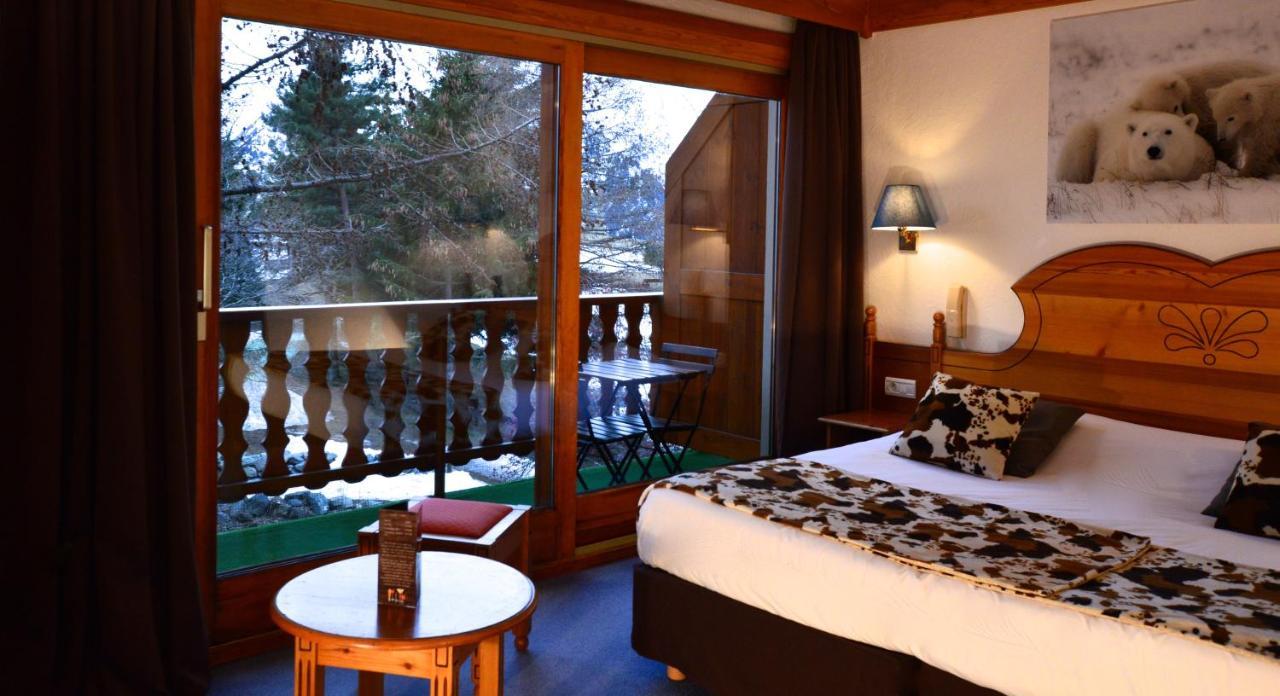 Hotel Serre Palas Λε Ντεζ Αλπ Εξωτερικό φωτογραφία